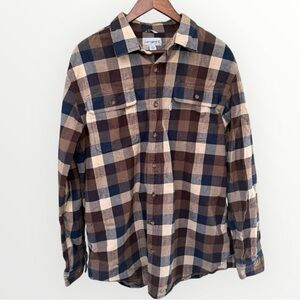 Carhartt Men's Regular Fit Heavyweight Long Sleeve Flannel Plaid Shirt in Brown